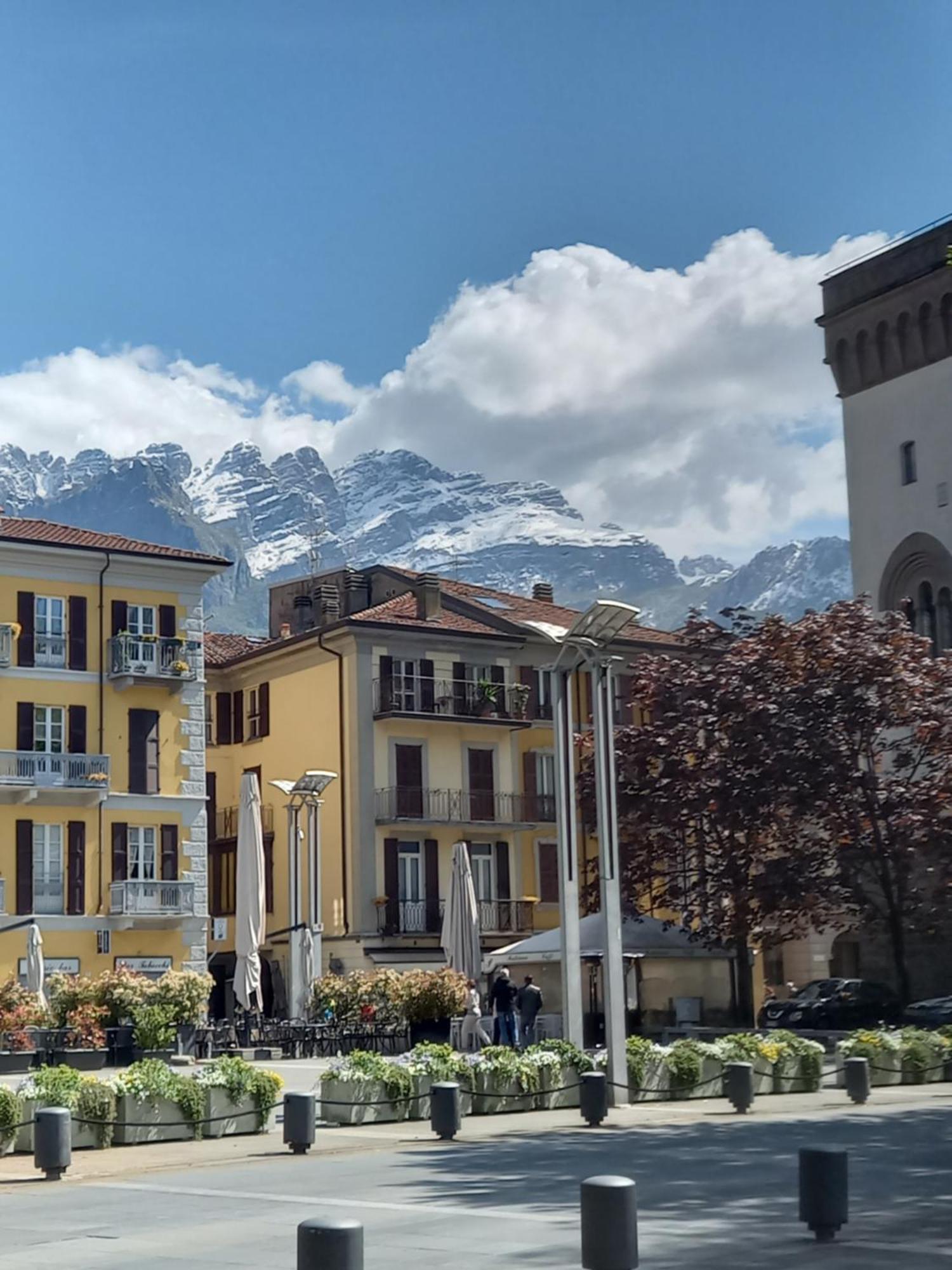 Meridian House Lecco Exterior photo